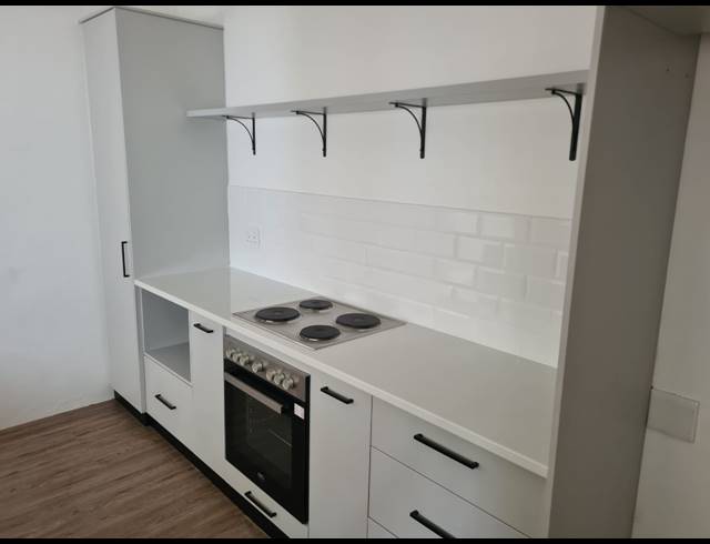 2 bed property to rent in WORCESTER CENTRAL